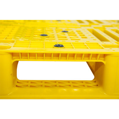 พาเลทพลาสติกสำหรับงานหนักอุตสาหกรรมสีน้ำเงินสีแดงสีเขียว HDPE Euro วางซ้อนกันได้ 1200X1000